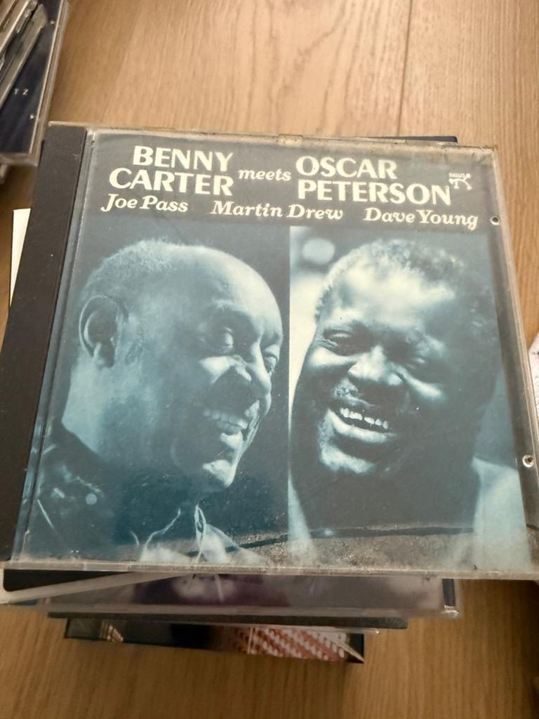 Cd oscar peterson benny carter joe pass martin drew, Ophalen of Verzenden, 1980 tot heden, Zo goed als nieuw, Jazz