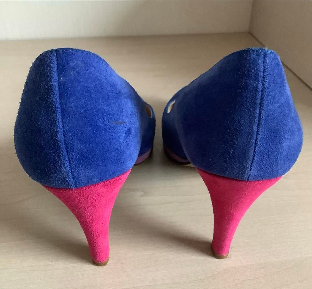 Blauwe suède pumps met roze hakken, Pumps, Blauw, Ophalen of Verzenden, Le Ballon
