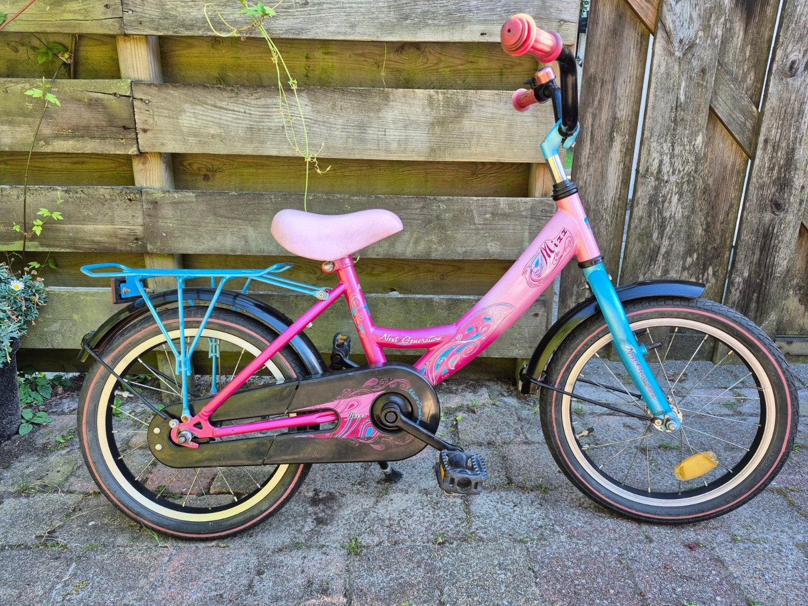 16 inch meisjesfiets met terugtraprem., Ophalen, Gebruikt, 16 inch