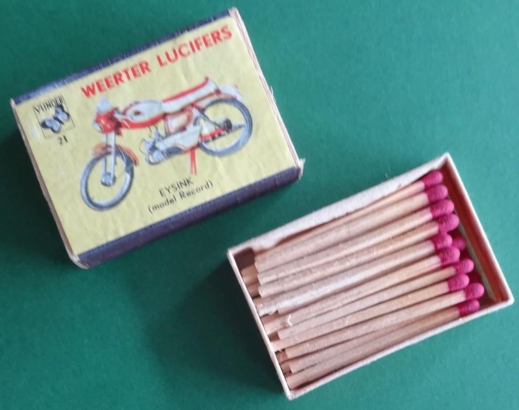 luciferdoosje   EYSINK BROMFIETEN    (26-17), Verzamelen, Ophalen of Verzenden, Gebruikt, Luciferdoosjes of -merken
