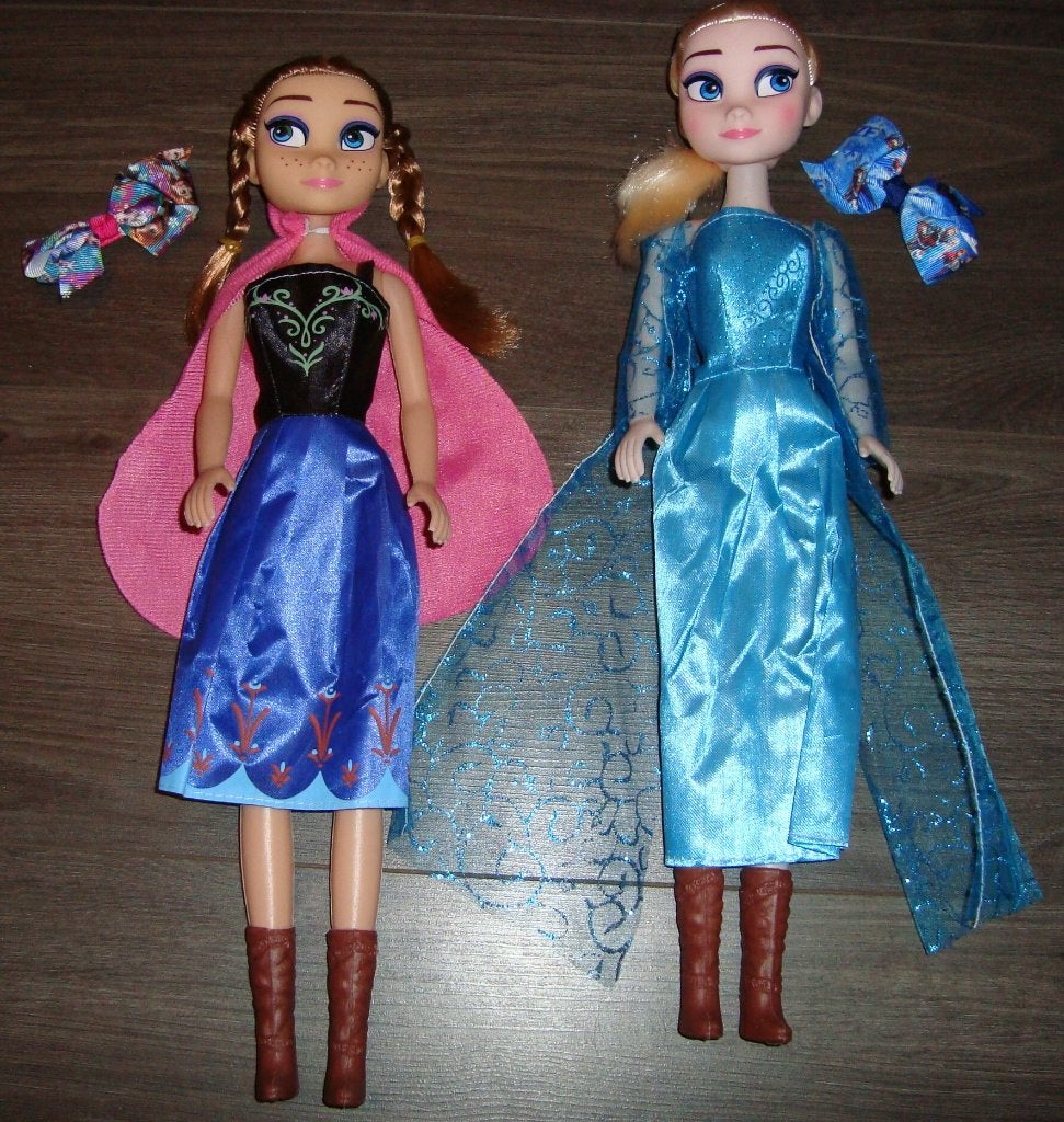 ELSA & ANNA pop 42cm Frozen € 17,50 p/st. + gratis haarspeld, Verzenden, Nieuw