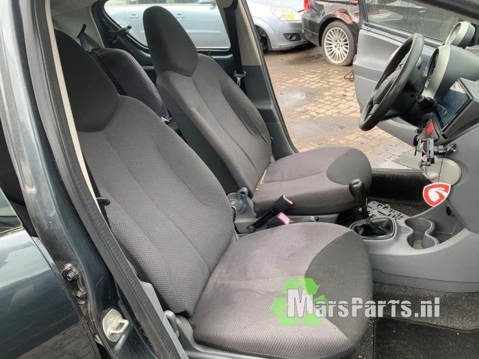 Bekleding Set (compleet) van een Toyota Aygo, Gebruikt, -, -, Ophalen of Verzenden