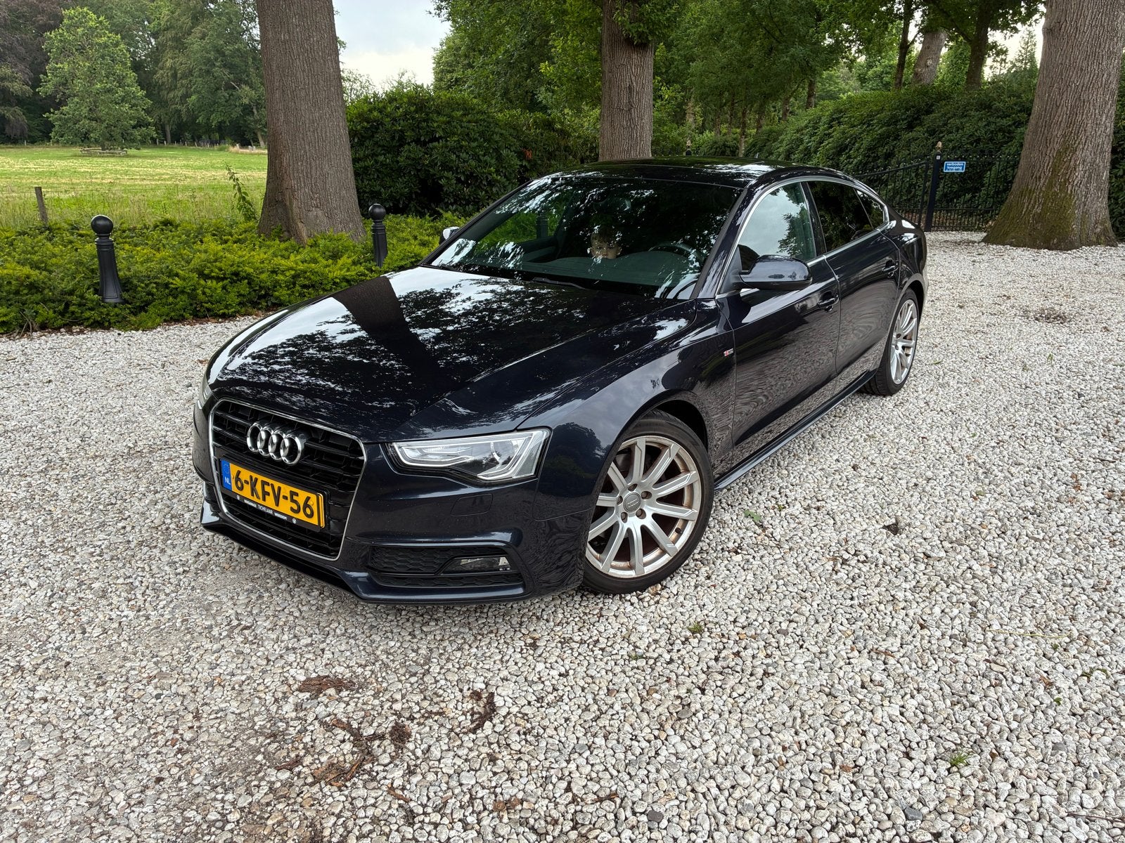 Audi A5 1.8 Tfsi S-line 125KW Sportback M-tr 2013 Blauw, Auto's, Audi, Zwart, 4 cilinders, Blauw, Leder en Stof