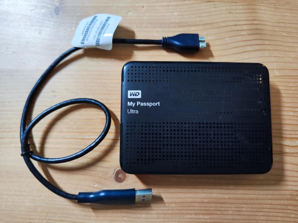 WD Passport externe HDD 2TB, Computers en Software, Harde schijven, Ophalen of Verzenden, Zo goed als nieuw, Desktop, USB