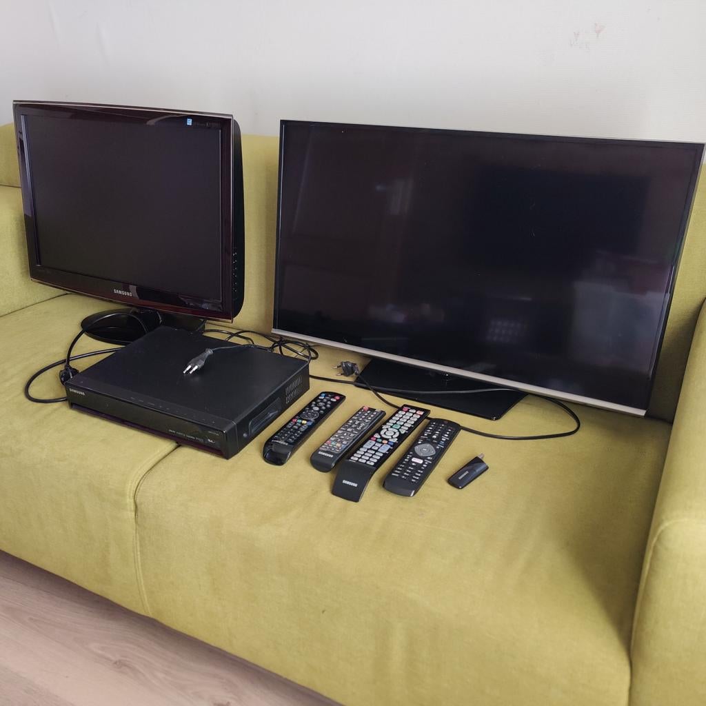 Samsung TV's en Samsung SMT-C7140 Harddiskrecorder/Decoder, Ophalen, Gebruikt
