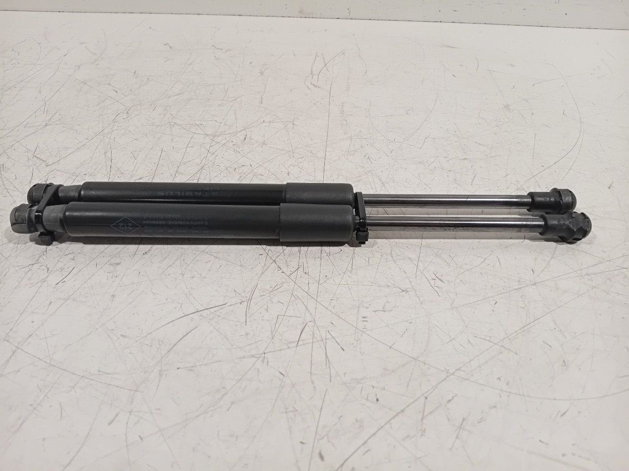 Gasdrukveerset voor Renault Scénic, Onderdelen@venauto.nl, Van der Ven Autorecycling B.V., Gebruikt, Ettenseweg 76, 4706 PB Roosendaal, The Netherlands