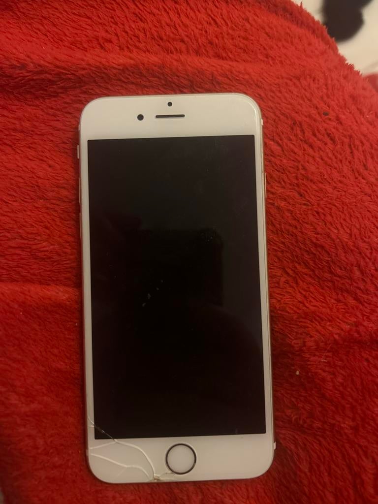 iPhone SE 1e generatie (A1688) - Kapot / voor onderdelen, Telecommunicatie, Mobiele telefoons | Apple iPhone, IPhone SE (2016)
