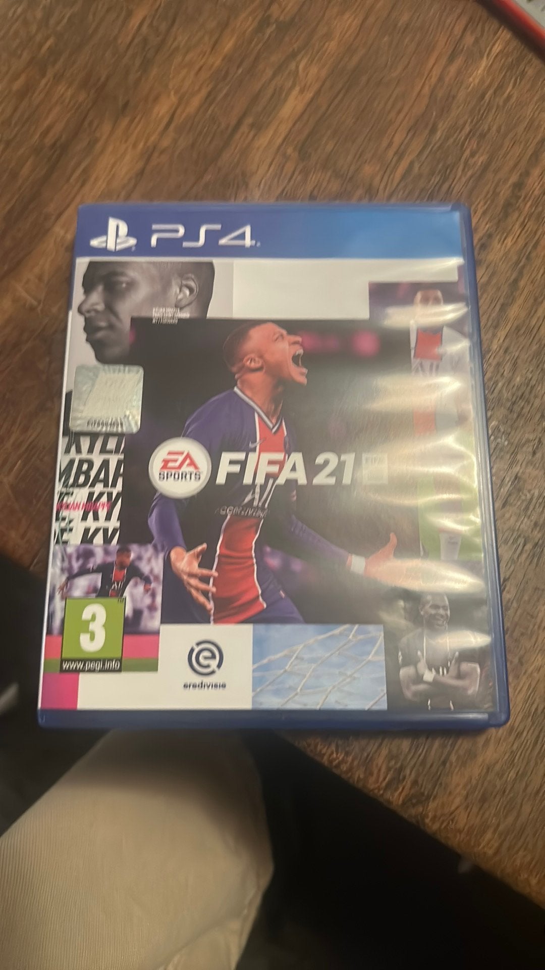 FIFA 21, Spelcomputers en Games, Games | Sony PlayStation 4, Ophalen, Online, Zo goed als nieuw, Sport