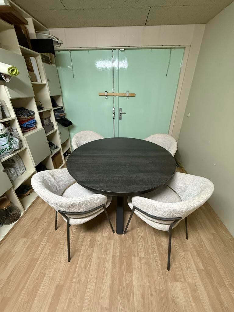 Ronde uitschuifbare eettafel met 4 stoelen, Ophalen, Gebruikt, 100 tot 150 cm, Rond