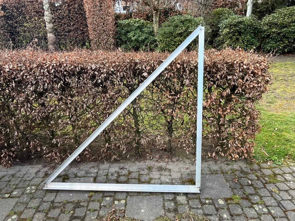 Aluminium steunen voor panelen, 5 stuks, Ophalen, Zo goed als nieuw, 250 mm of meer
