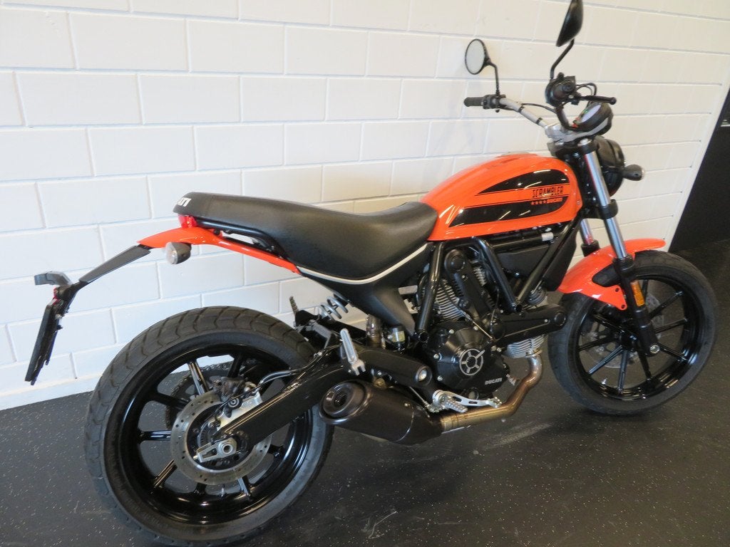 Ducati Scrambler SIXTY 2 NIEUWSTAAT!, Bedrijf, 399 cc, Naked bike