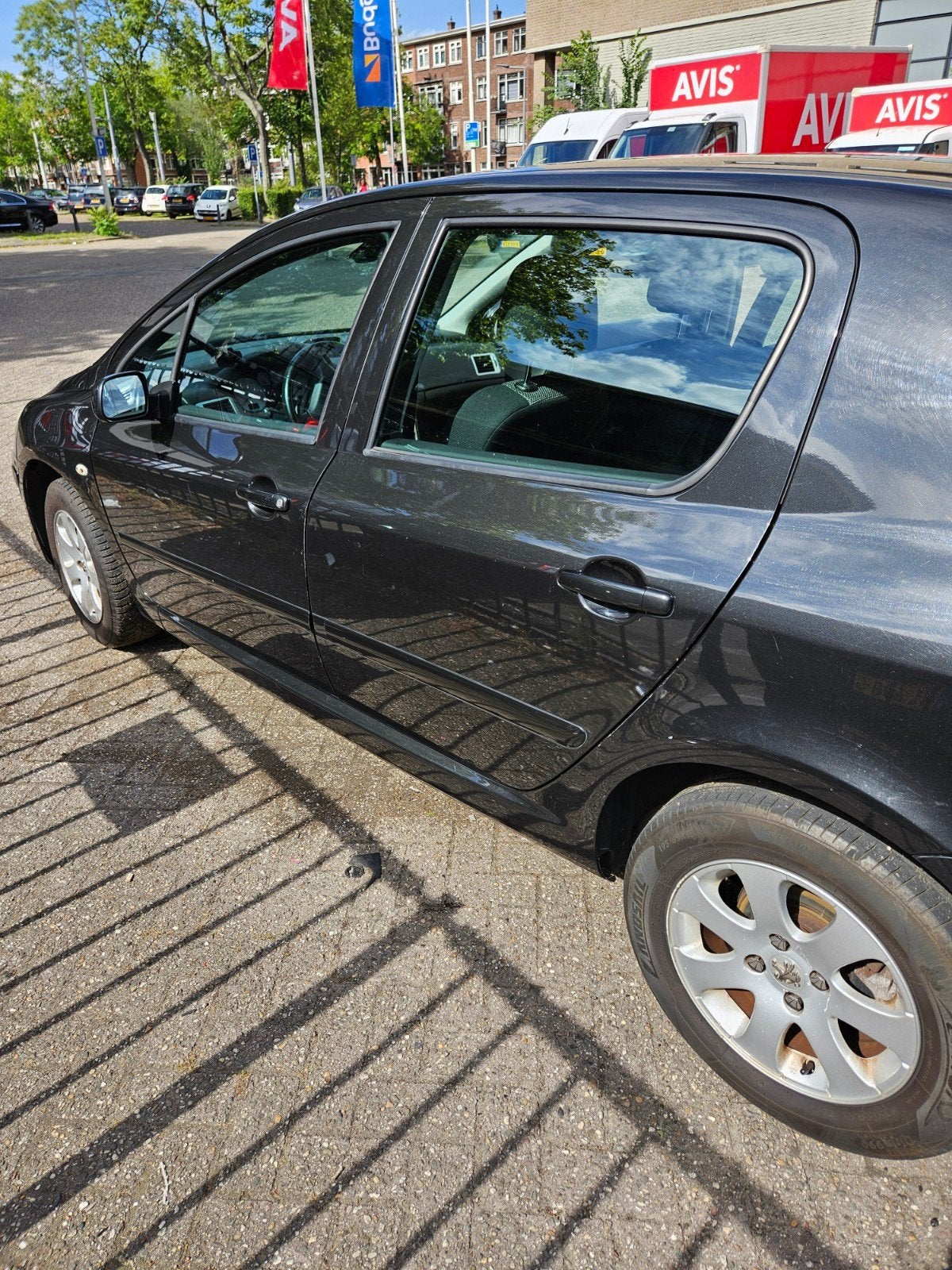 Zwarte Peugeot 307 1.6 16V 5-deurs 2007 met airco!, Auto's, Voorwielaandrijving, 4 cilinders, 635 kg, Zwart