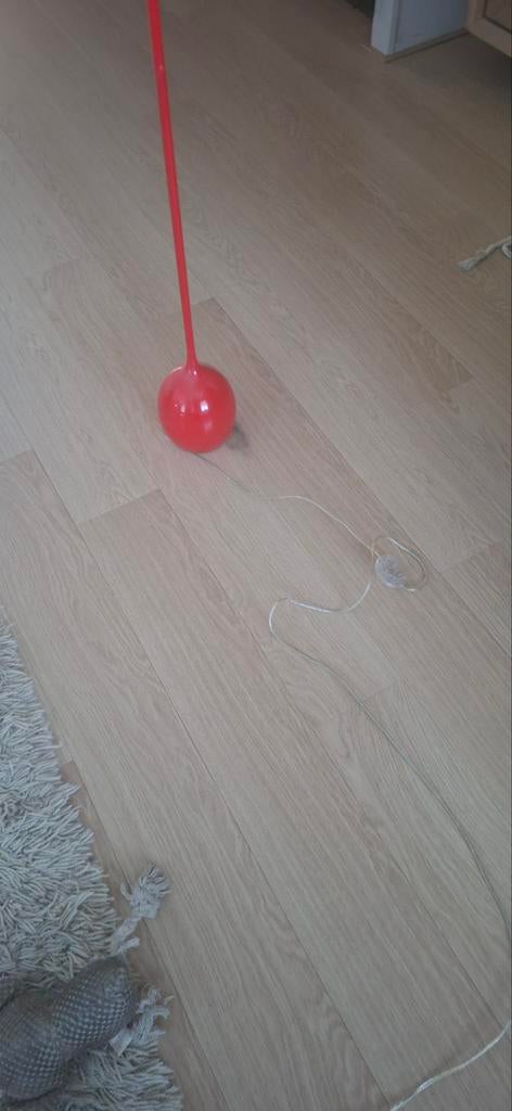 Mooie rode vloerlamp weinig gebruikt, Ophalen, Zo goed als nieuw, 150 tot 200 cm