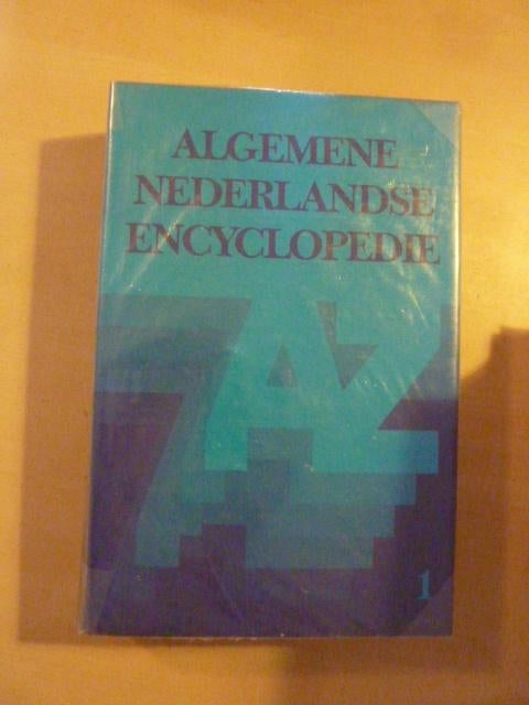 Tirion - Algemen Nederlandse encyclopedie 5 delig, Boeken, Encyclopedieën, Ophalen of Verzenden, Zo goed als nieuw, Dieren