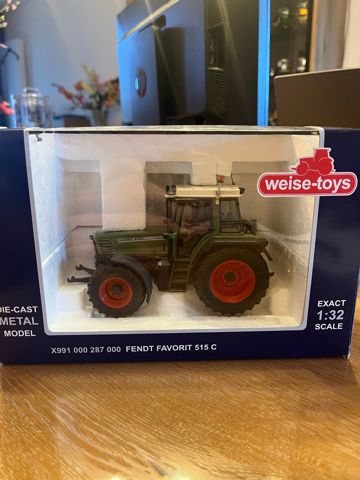 Fendt Favorit 515 C Weise Toys - Eerste Uitgave, Ophalen of Verzenden, Zo goed als nieuw, Tractor of Landbouw, Overige merken