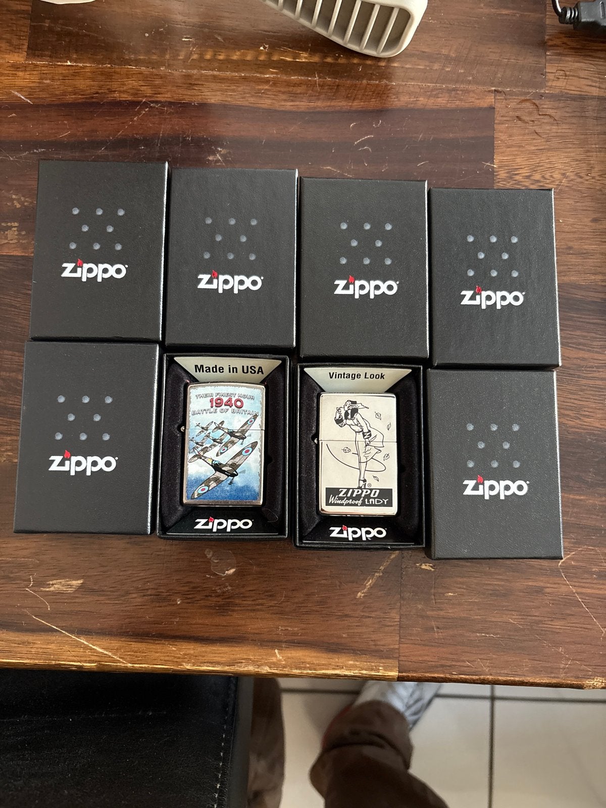 2 Zippo aanstekers met 6 originele lege Zippo dozen, Verzamelen, Ophalen of Verzenden, Gebruikt, Aansteker