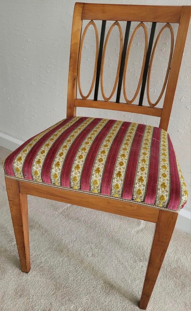 Elegante vintage originele biedermeier houten stoel, Ophalen of Verzenden