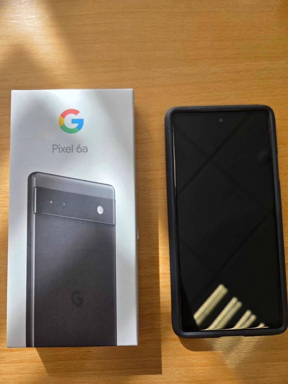 Google Pixel 6a - Zo goed als nieuw met hoesje