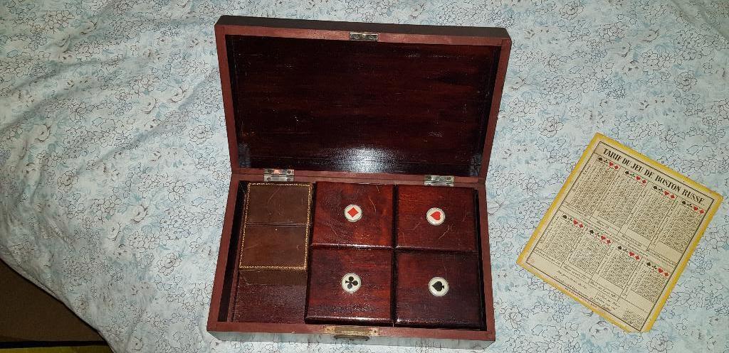 Jeu de Boston Russe., Ophalen