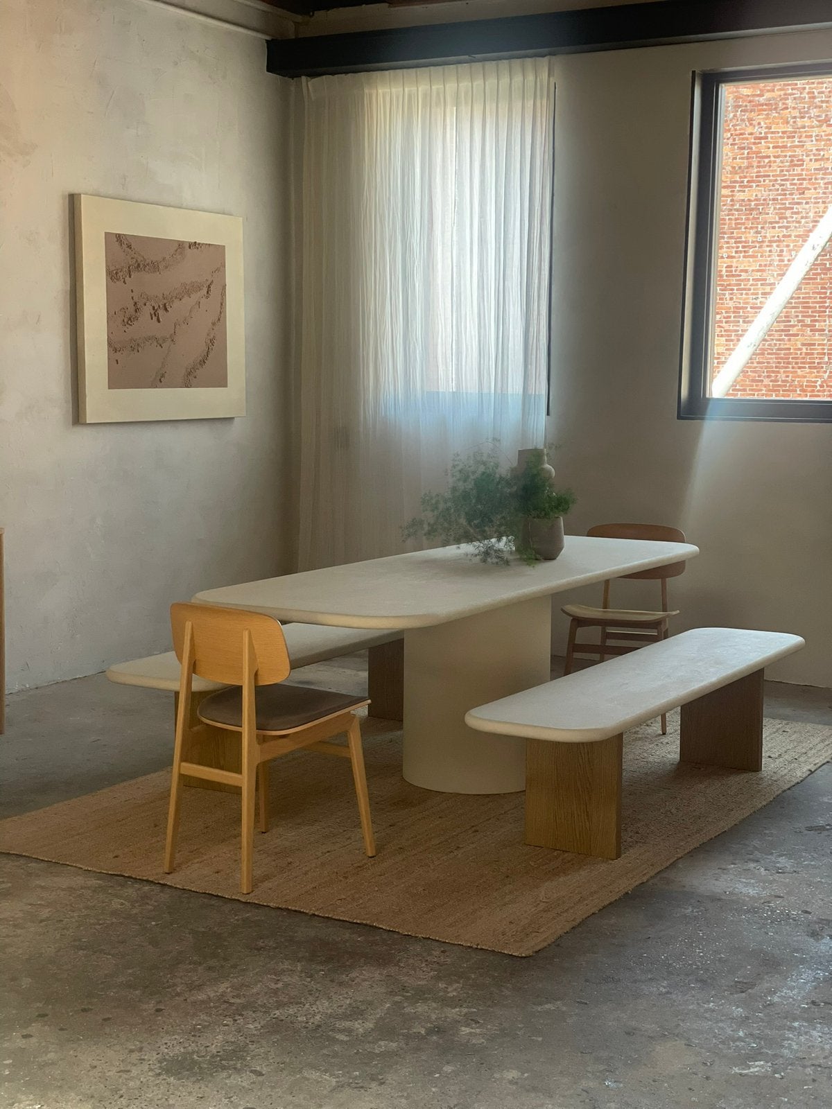 Japandi beige bankje beton cire NIEUW!, Ophalen, 50 tot 100 cm, Vijf personen of meer, Rechthoekig