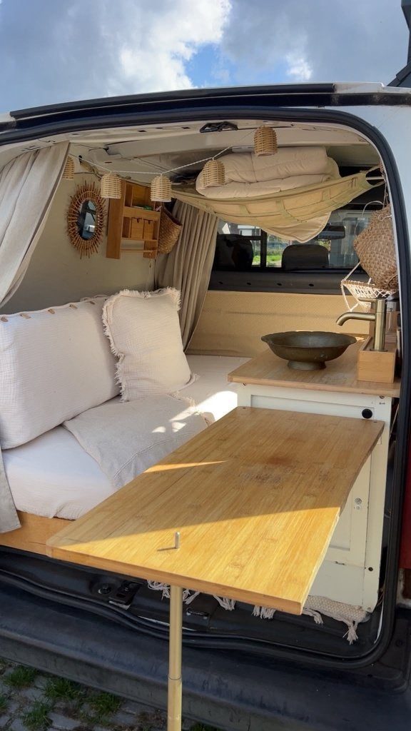 Instapklare Mini Camper (Peugeot) I Compleet uitgerust, Auto's, Voorwielaandrijving, Stof, Zwart, Wit