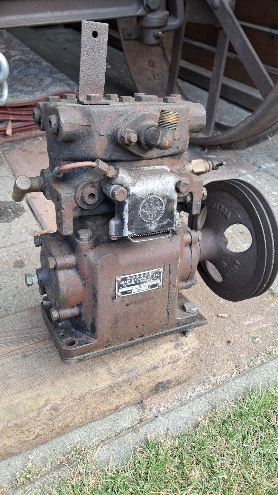 Vintage Westinghouse Compressor - Type 400, Doe-het-zelf en Verbouw, Compressors, Ophalen, Gebruikt, 10 bar of meer, Minder dan 200 liter/min