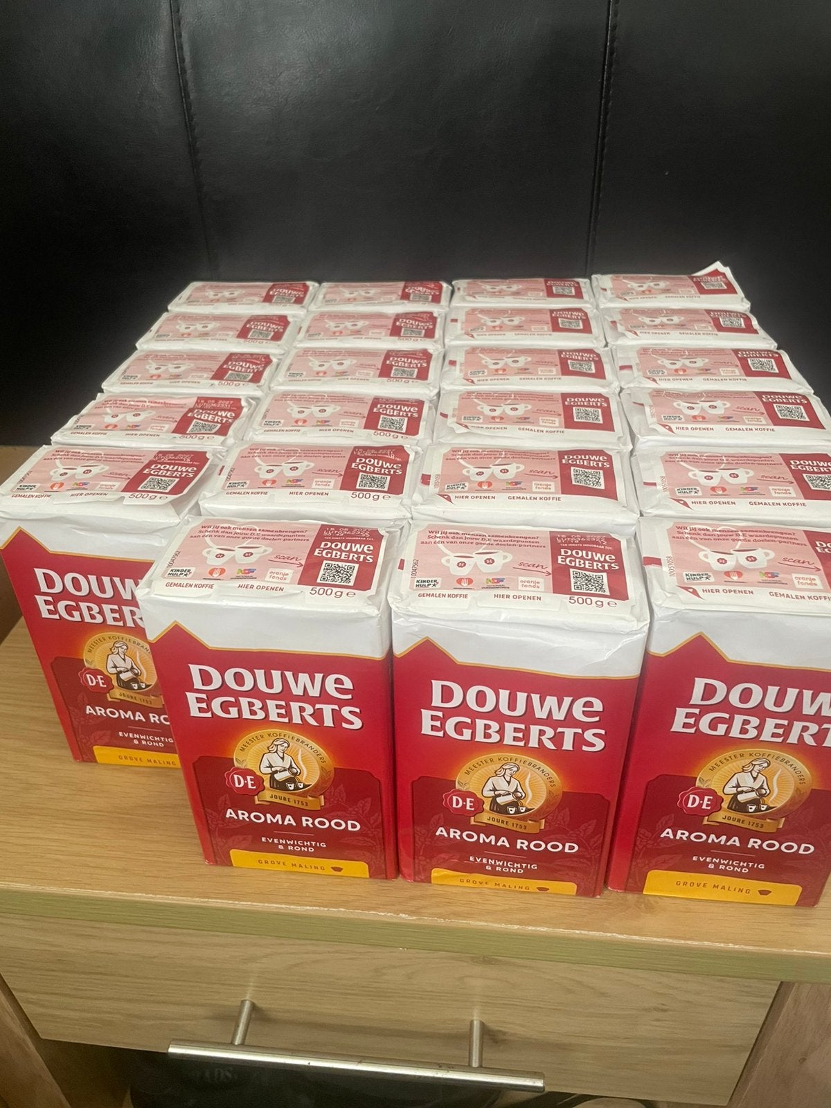 Koffie Douwe Egberts 500 g grove maling € 5,50 per stuk, Diversen, Levensmiddelen, Ophalen of Verzenden
