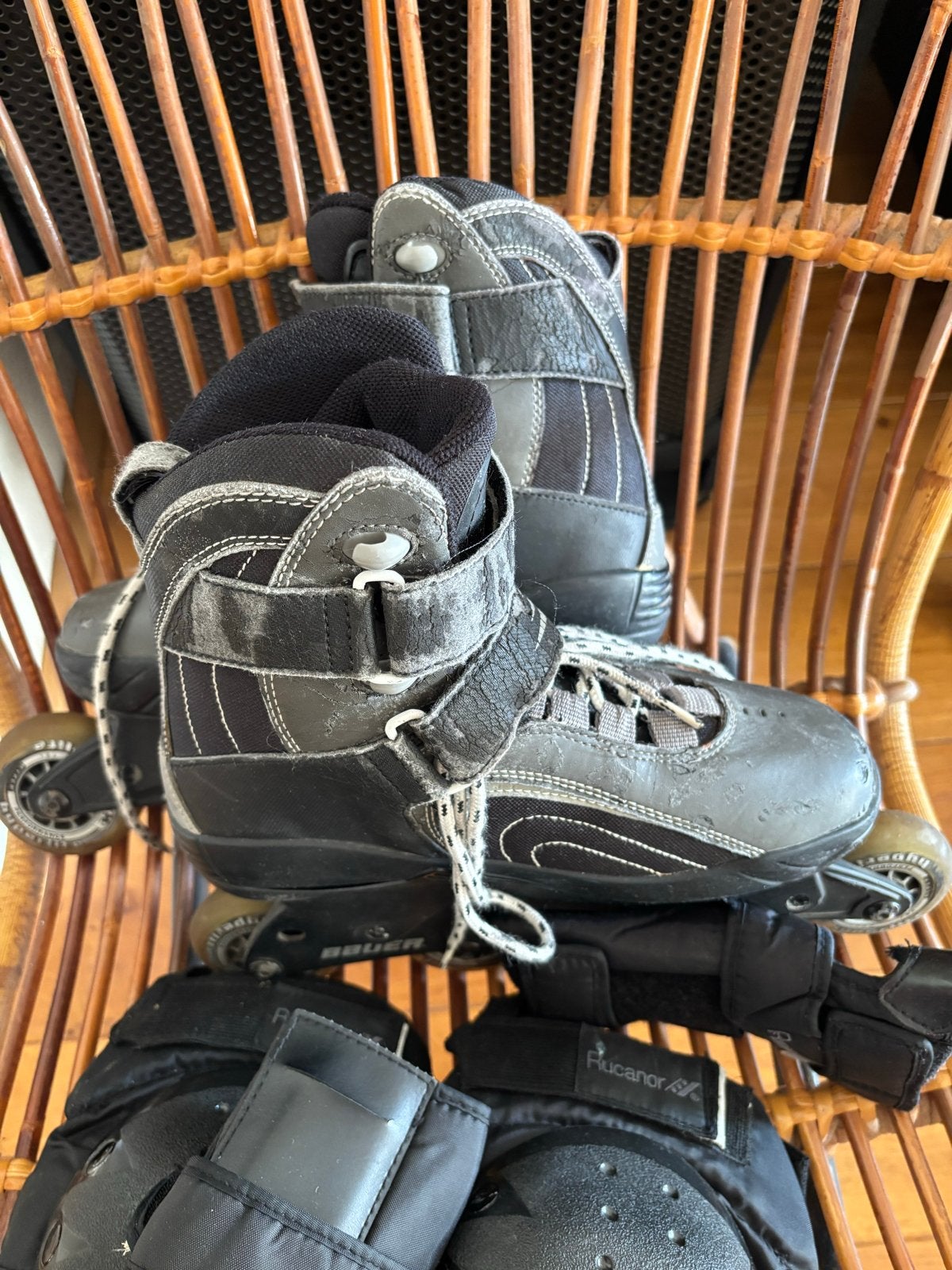 Gratis af te halen: Bauer skeelers, maat 40 (valt als 39), Sport en Fitness, Schaatsen, Ophalen, Gebruikt, Bauer