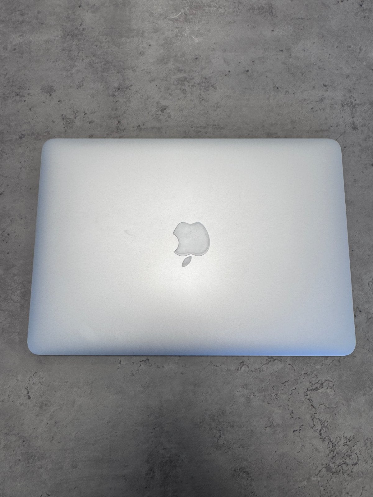 MacBook Air 13-inch (2017) - 256GB opslag, 8GB RAM, Computers en Software, Apple Macbooks, Ophalen, 256 GB, Qwerty, 8 GB