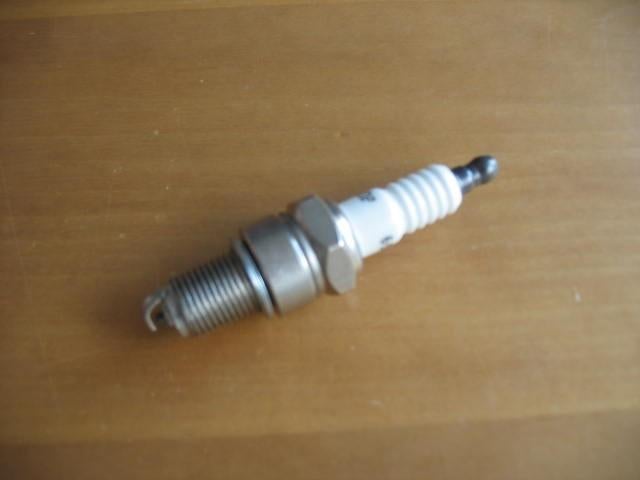 Set bougies Dodge W200 / D200 nieuw, Ophalen