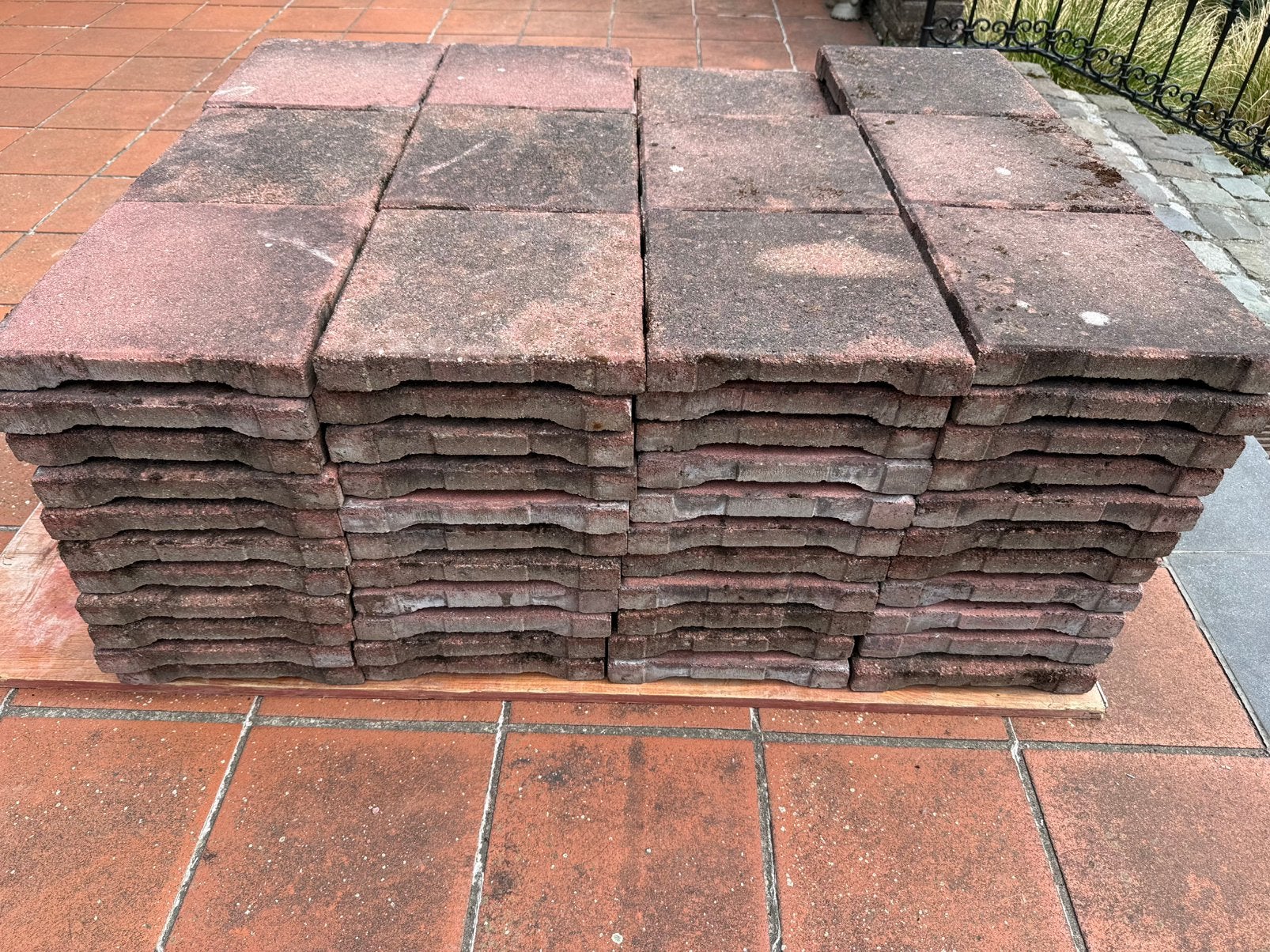 Drainage tegels stoeptegels tegels dakterras 130 stuks, Tuin en Terras, Ophalen, Gebruikt, 10 m² of meer, Beton