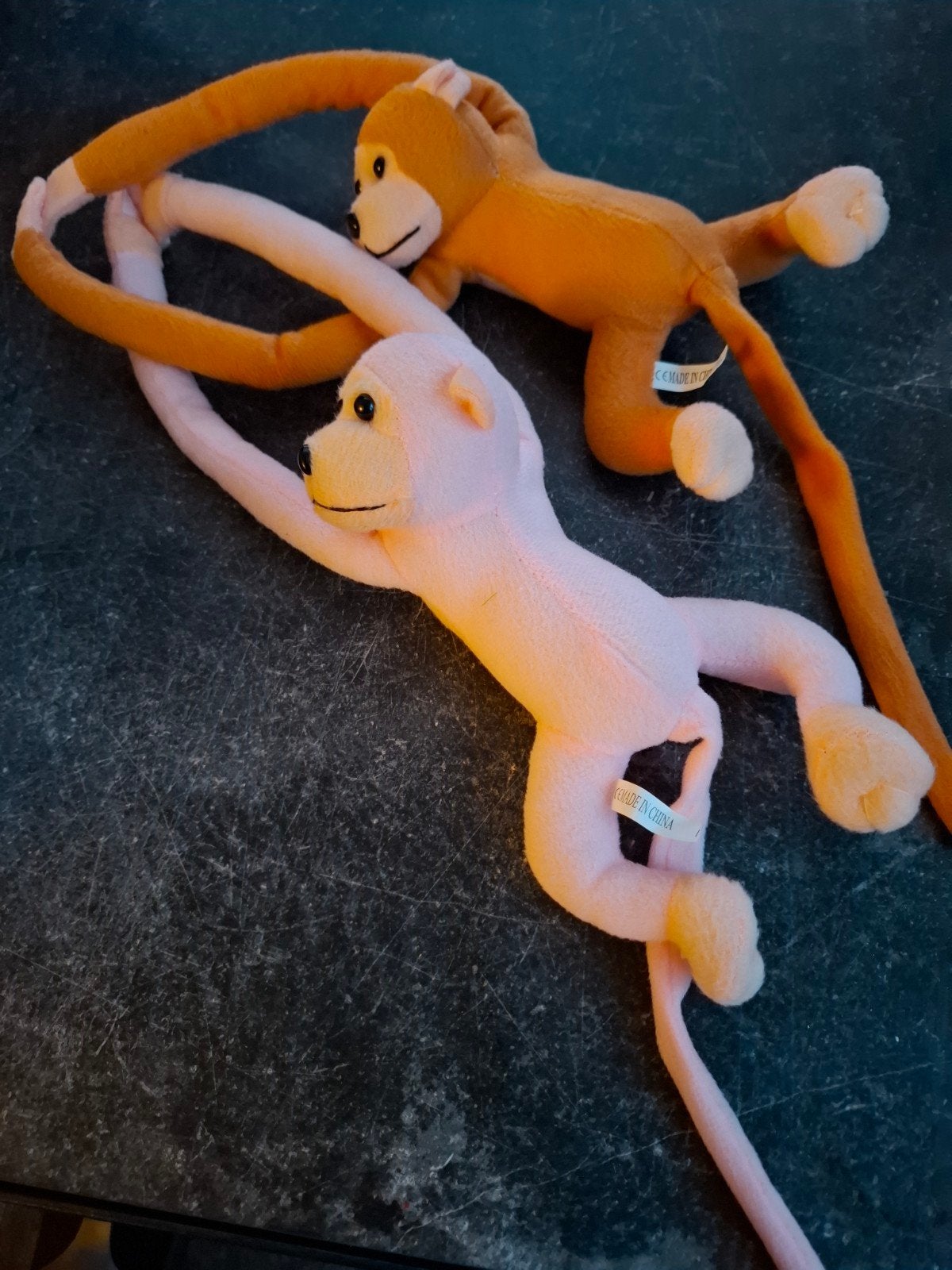 2 aapjes, Ophalen of Verzenden, Overige typen
