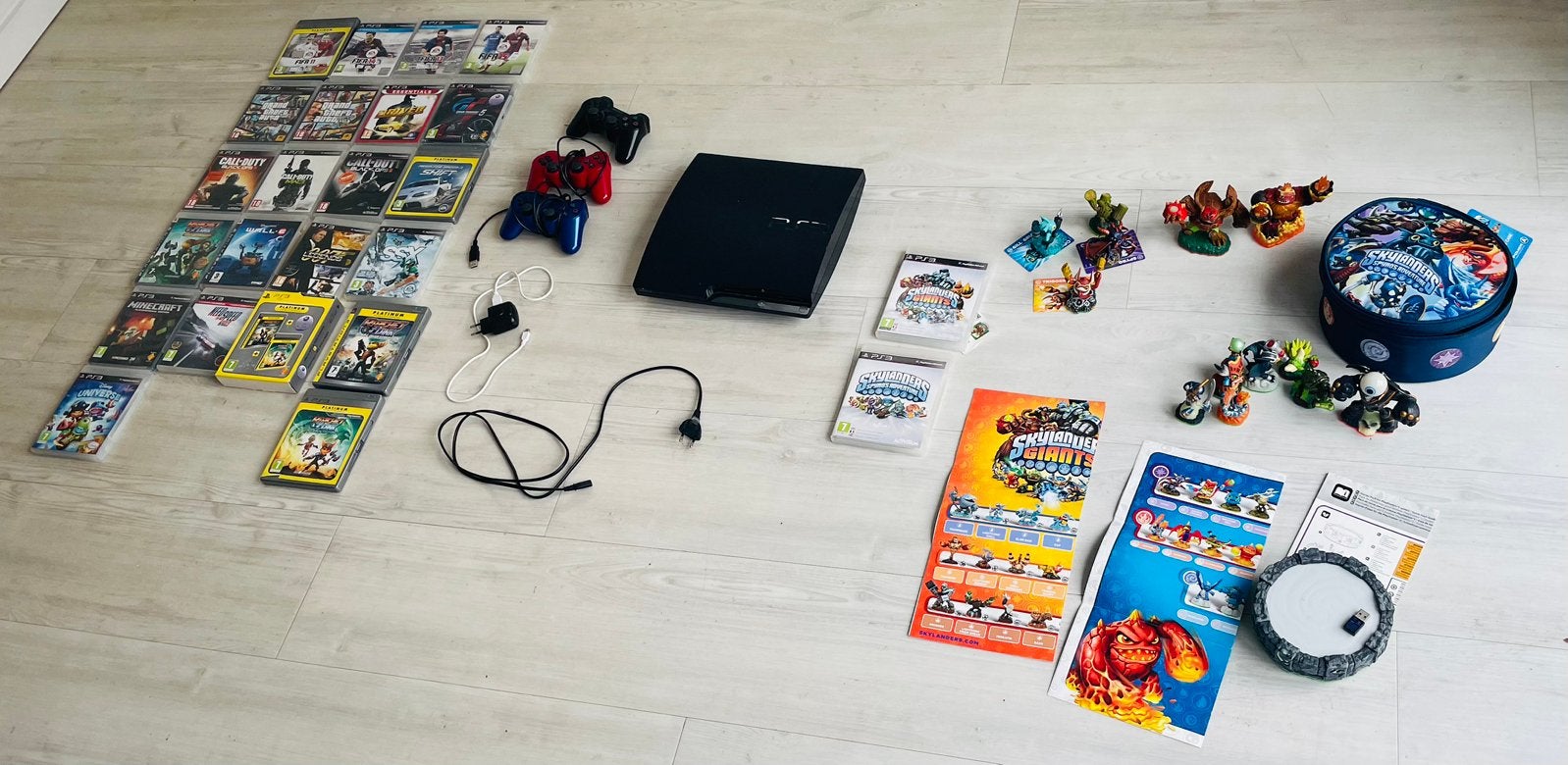 PlayStation 3 Slim Set: Contr. , 23 Games incl. Skylanders!, Ophalen, Gebruikt