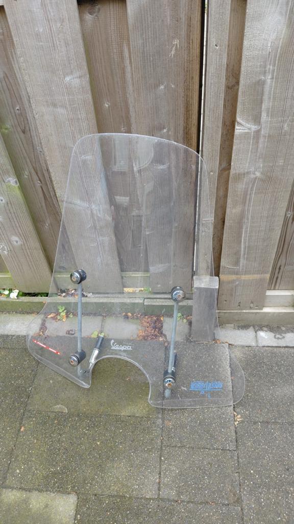Vespa hoog windscherm transparant scherm groot, Fietsen en Brommers, Ophalen, Gebruikt, Benzine