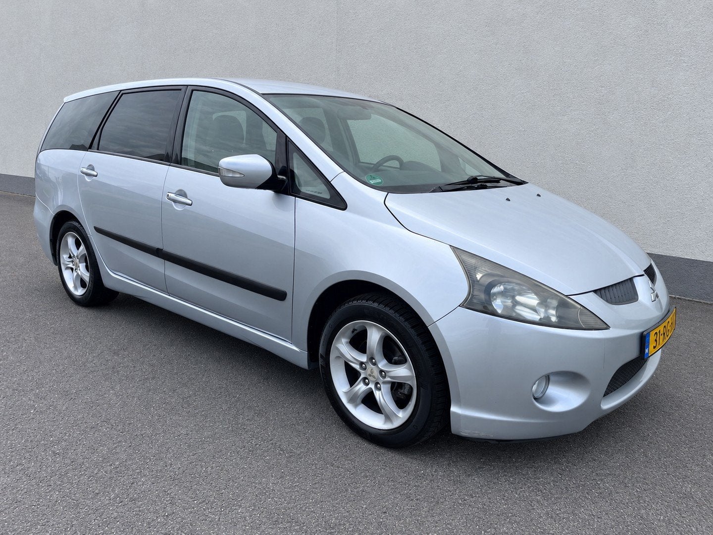 Mitsubishi Grandis 2.4-16V Intense 6p Aut, Trekhaak, Cruise/, Auto's, Verwarmde buitenspiegels, Alcantara, Bedrijf, 6 stoelen
