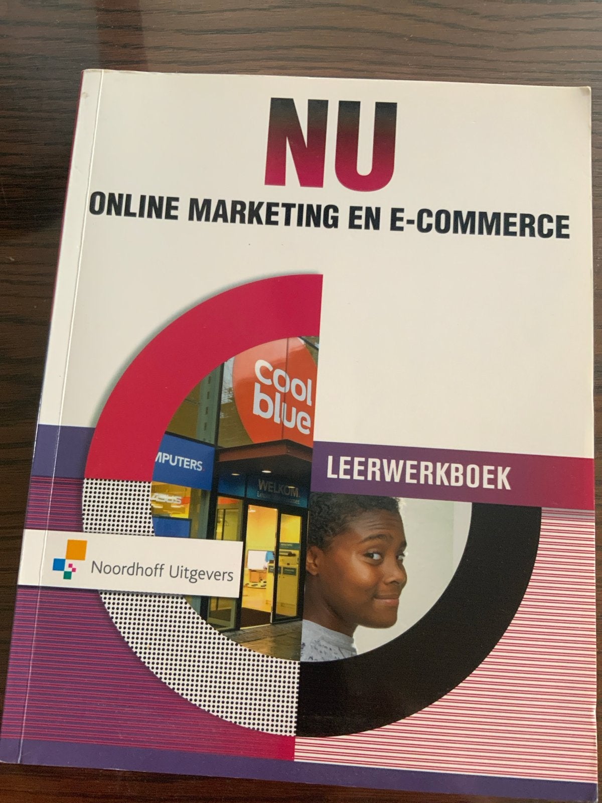 NU Online Marketing en E-Commerce Leerwerkboek MBO, Ophalen of Verzenden, Gamma, Zo goed als nieuw, MBO