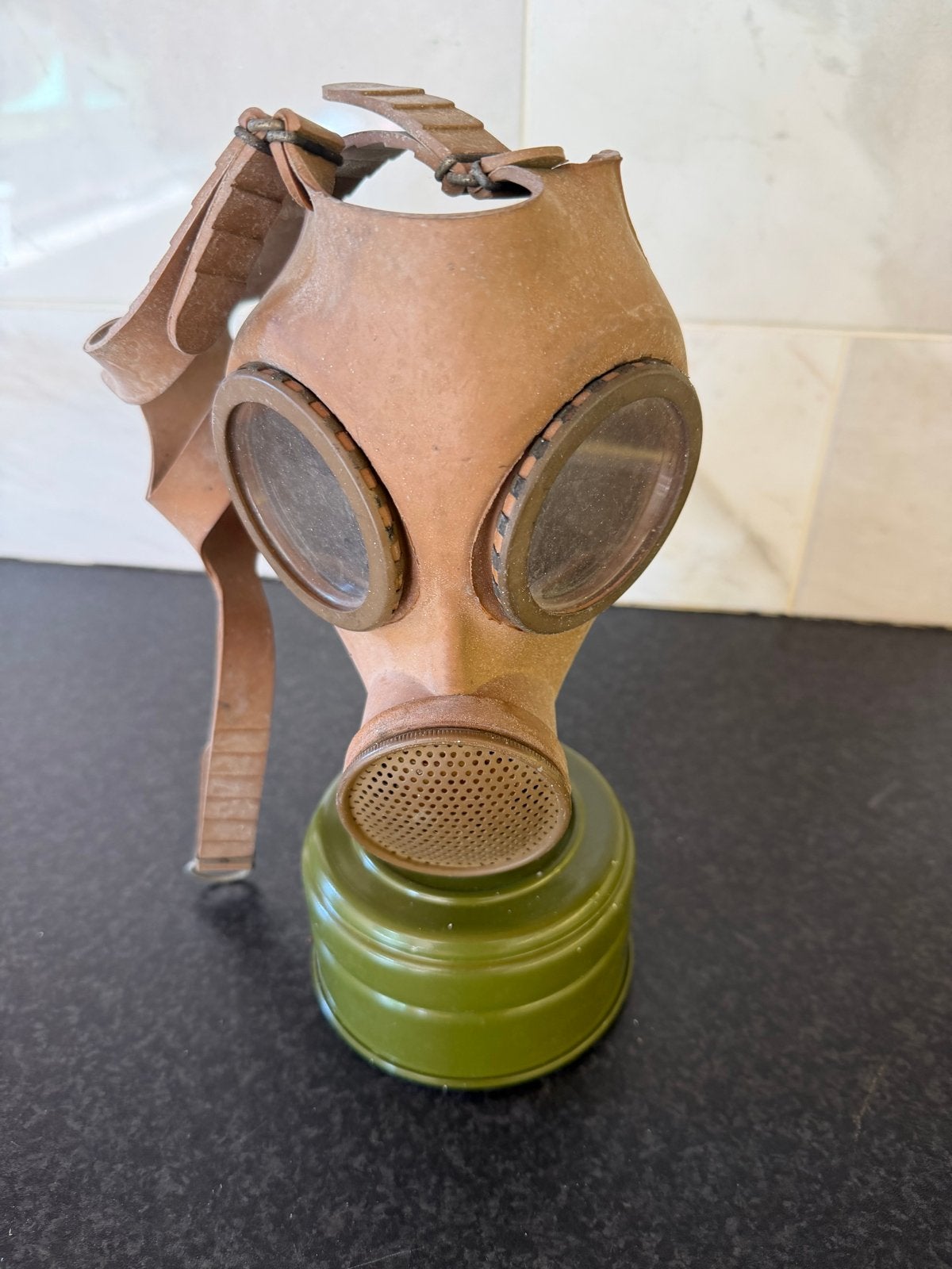Belgisch M51 Gasmasker met Filter - Militair Verzamelobject, Ophalen, Overige soorten, Overige gebieden, Overige typen