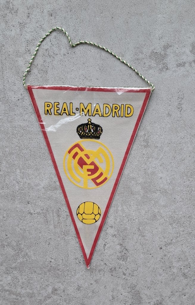 vaantje Real Madrid, Ophalen of Verzenden, Gebruikt, Buitenlandse clubs, Vaantje of Sjaal