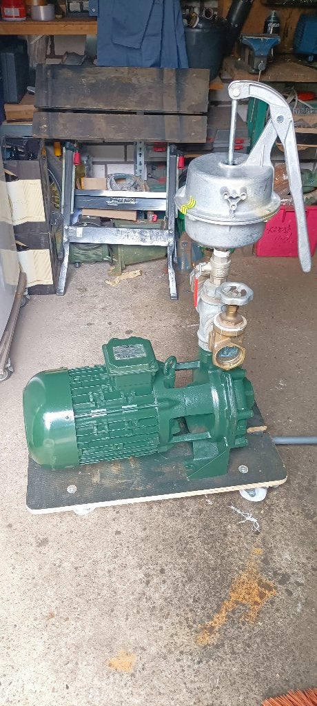 dab k70/300t, Tuin en Terras, Waterpompen, Zo goed als nieuw, Elektrisch, Beregeningspomp, Ophalen