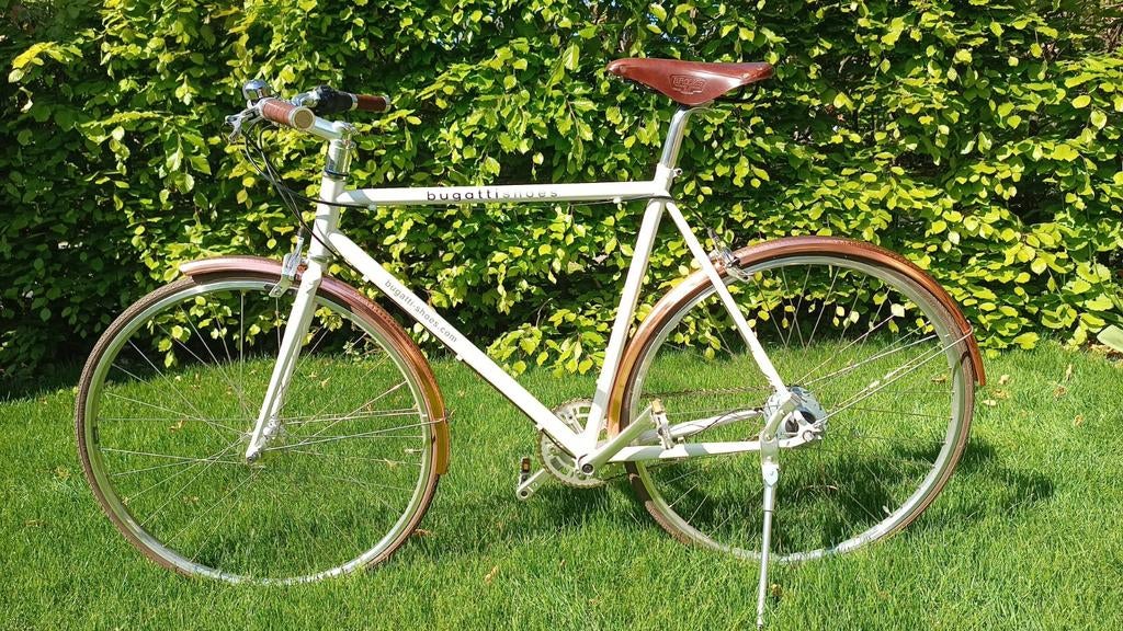 Retro Stadsfiets met 8 Versnellingen - Bugatti Shoes, 53 tot 56 cm, Velgrem, Versnellingen, Zo goed als nieuw