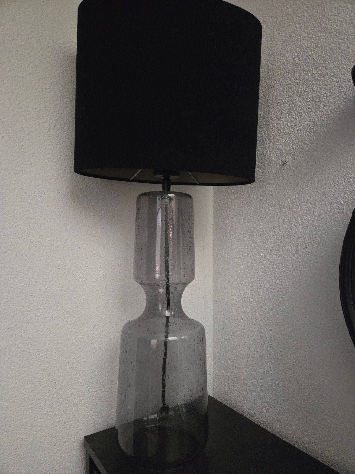 Glazen tafellamp met suède kap en gouden binnenkant, Ophalen, Gebruikt, Meerkleurig, Sfeerlamp