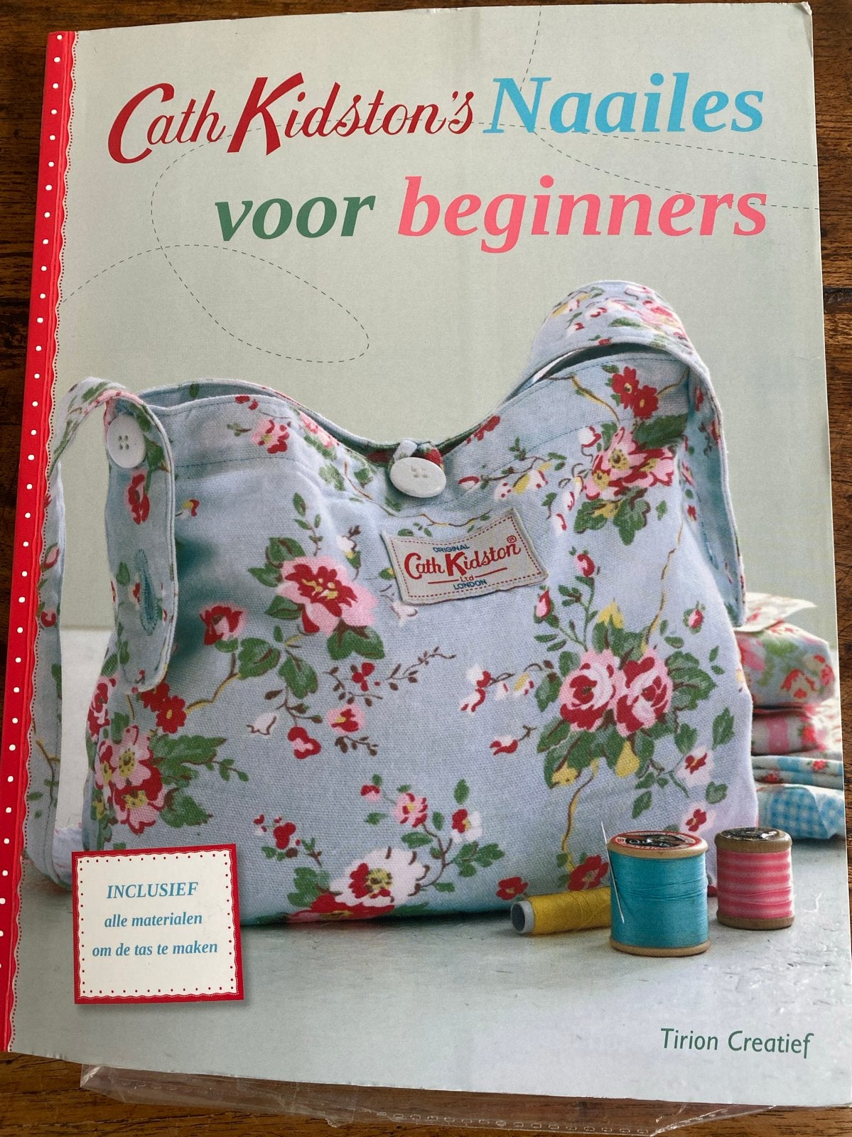 Cath Kidston's Naailes voor beginners - Inclusief materialen, Ophalen of Verzenden, Zo goed als nieuw