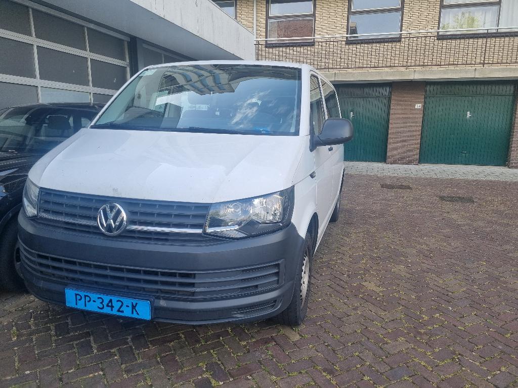 Volkswagen Transporter 2.0 TDI 75KW Kombi L1h1 2017 Wit, Auto's, Voorwielaandrijving, USB, Euro 6, 255 €/maand