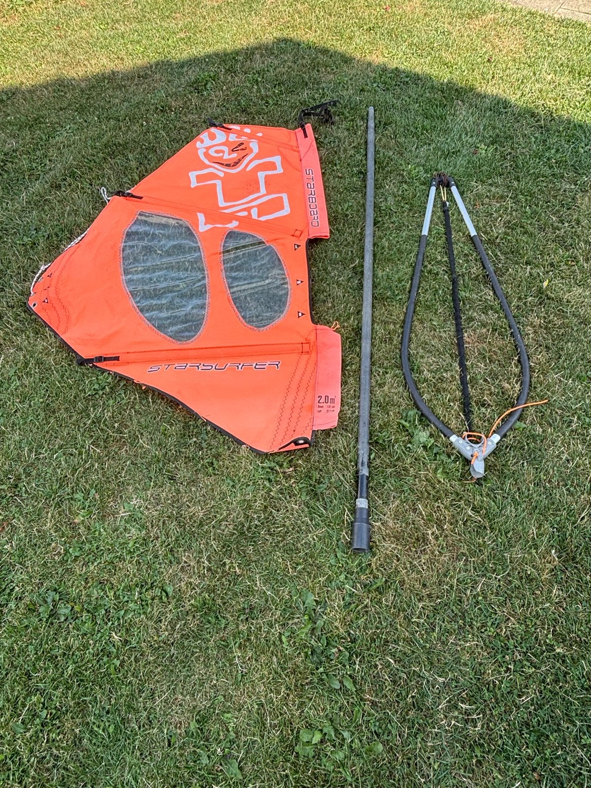 Starboard Startsurfer 2.0m² windsurfzeil met mast en giek, Ophalen, Gebruikt, Met giek, Minder dan 3.5 m²