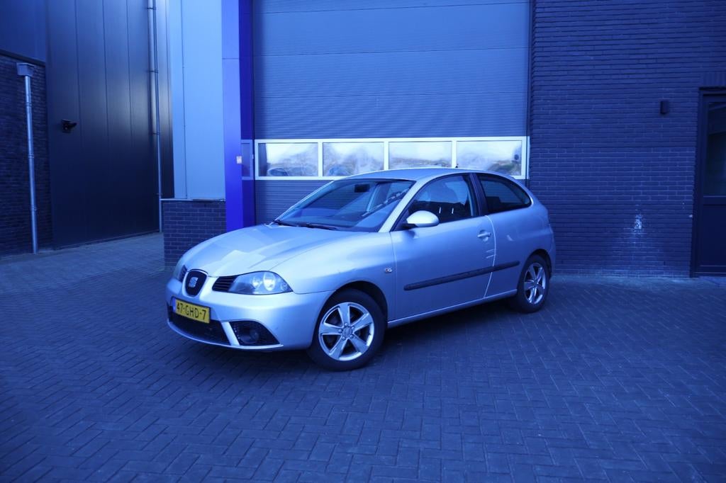 Seat Ibiza 1.6 16V Freestyle APK t/m 10-2026, Auto's, Seat, Voorwielaandrijving, 40 €/maand, 4 cilinders, Ibiza