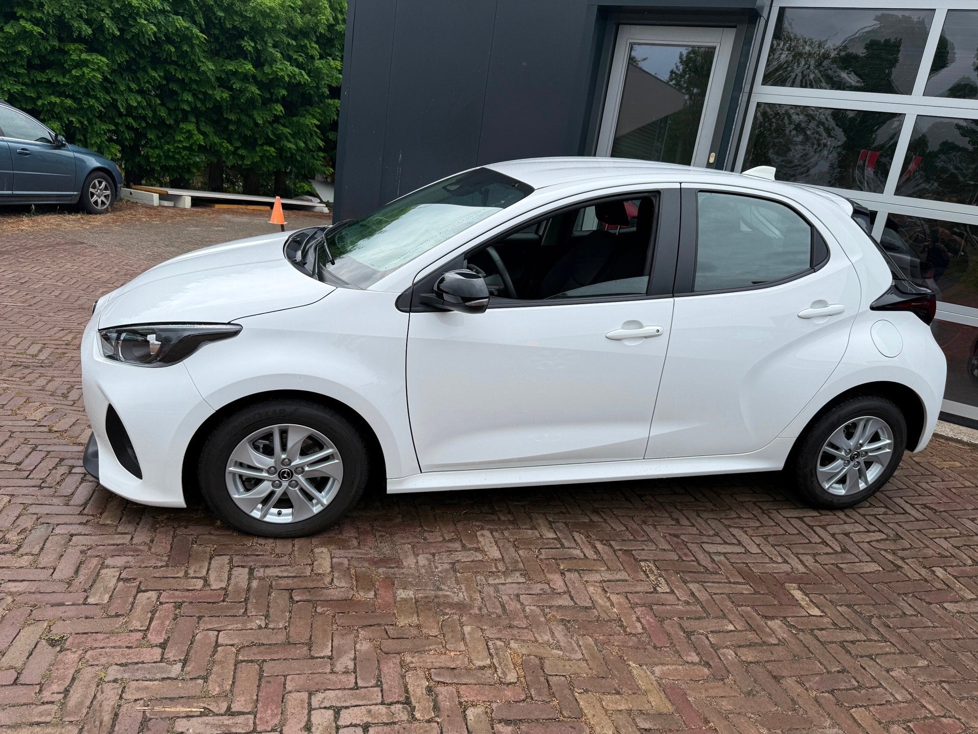 Mazda MAZDA2 HYBRID 1.5 Centre-line | ACC | Camera | All-in, Auto's, Dealer onderhouden, Gebruikt, 450 kg, Wit