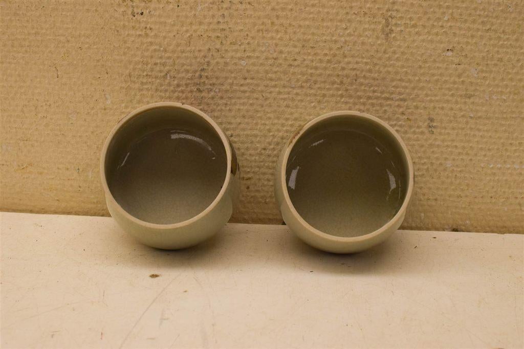 2 stuks porseleinen schaaltjes met deksel 46635, Huis en Inrichting, Keuken | Servies, Gebruikt, Ophalen of Verzenden, Bord(en)