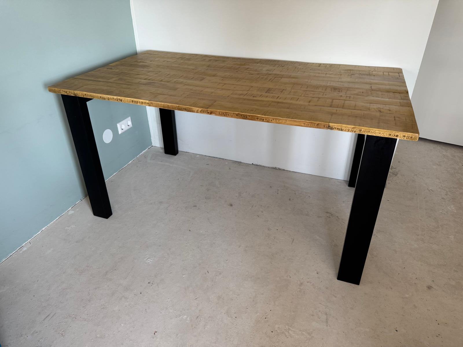 Zeer nette eettafel De Bommel, Ophalen, 100 tot 150 cm, Zo goed als nieuw, Vijf personen of meer