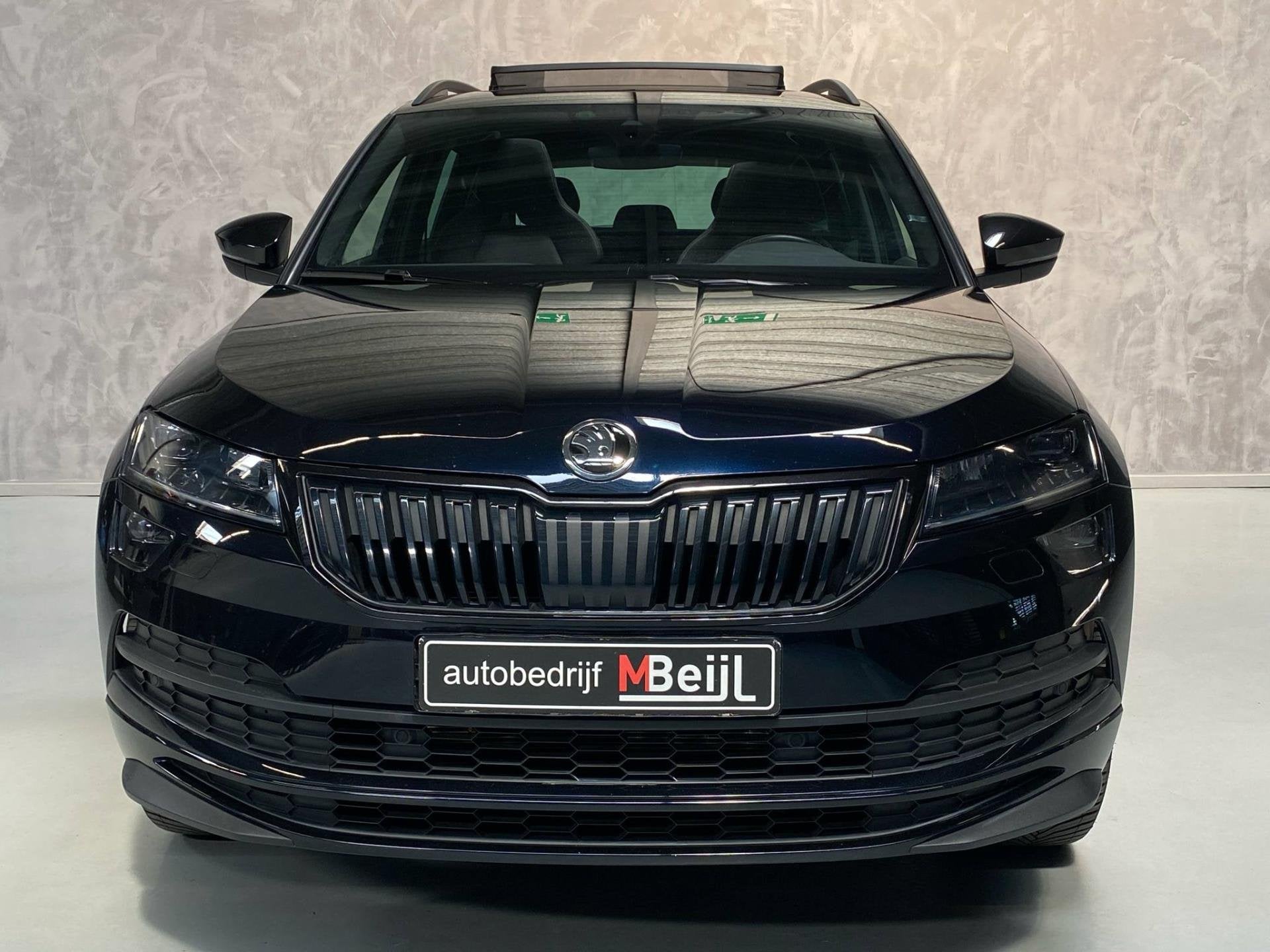 Skoda Karoq 1.5 TSI ACT Sportline Business /Pano /Camera /Vi, Auto's, Skoda, 4 cilinders, 150 pk, Automatische klimaatregeling