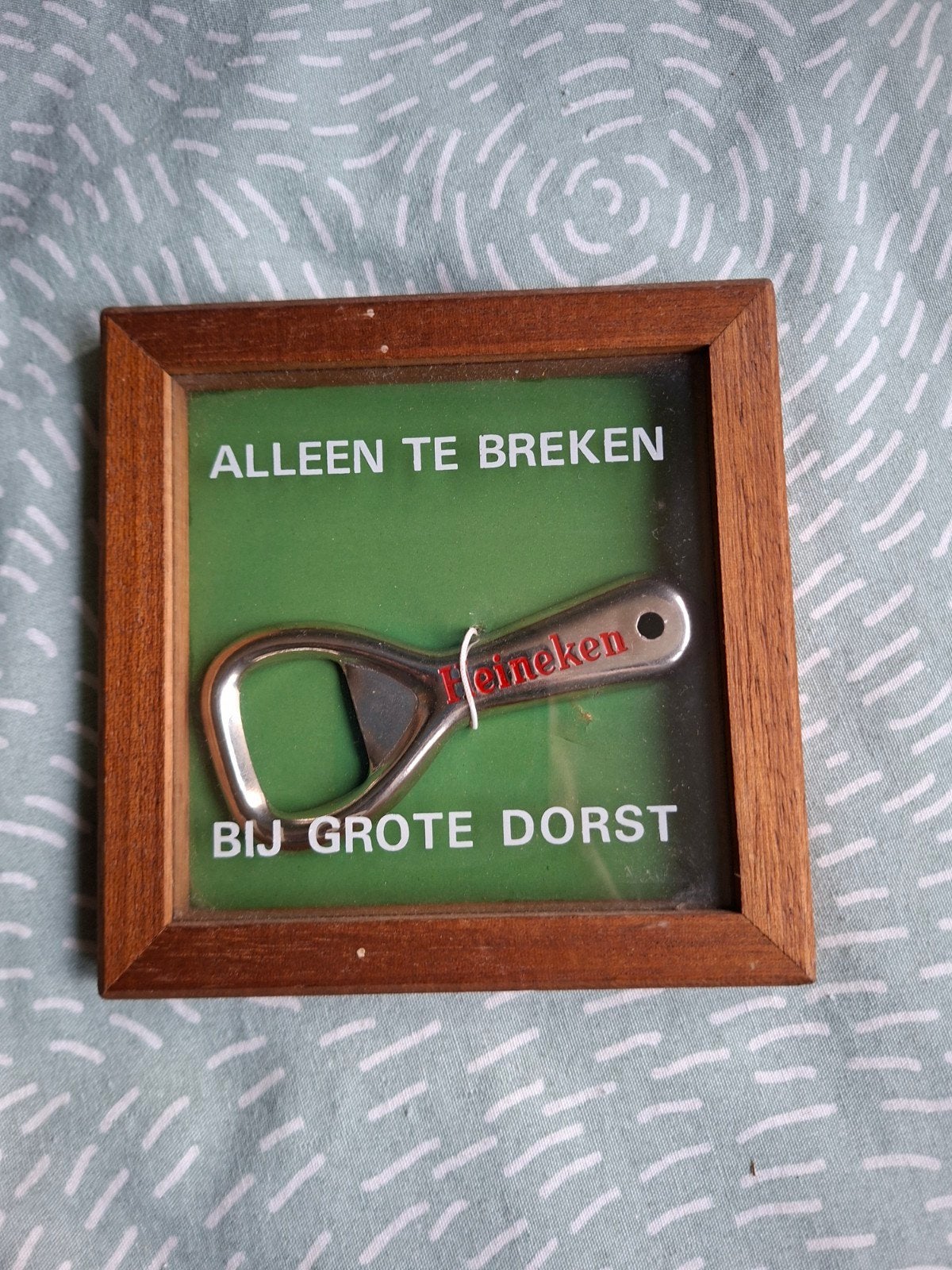 heineken bieropener in een lijst, Ophalen of Verzenden, Heineken